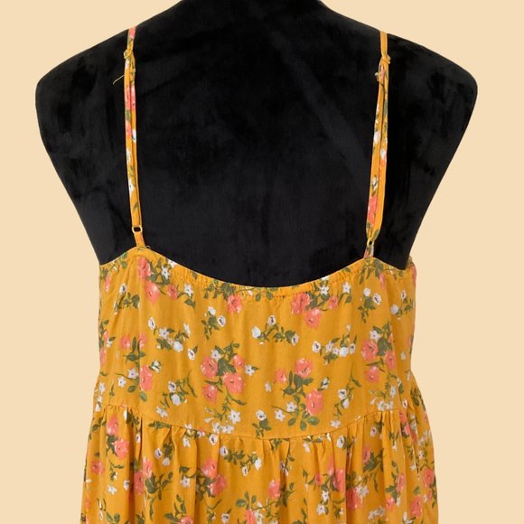 Summer Floral Dress - Picture 6 of 10